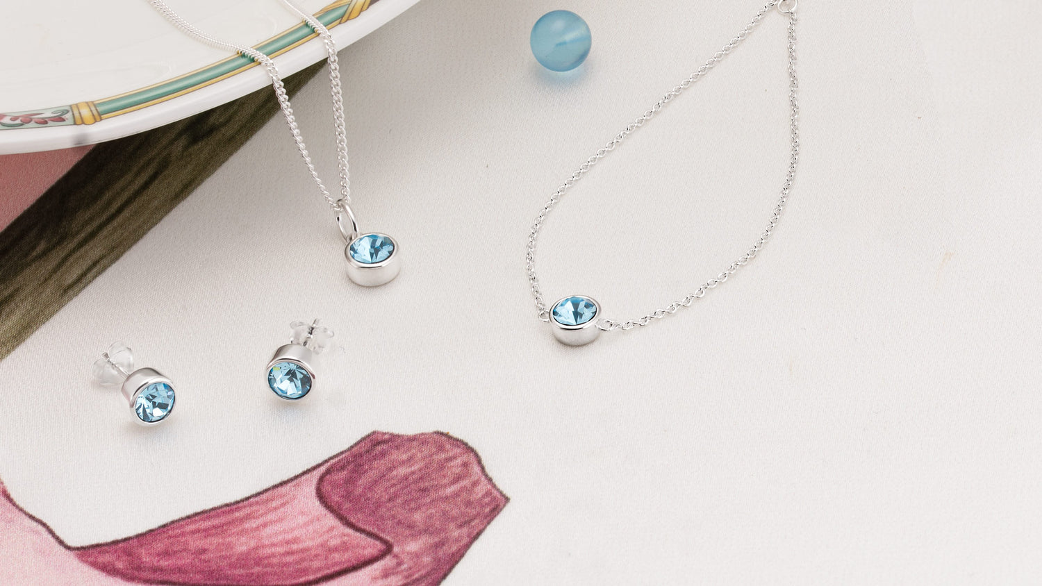 Akvamariini - maaliskuun syntymäkivikorut | Taika-korut