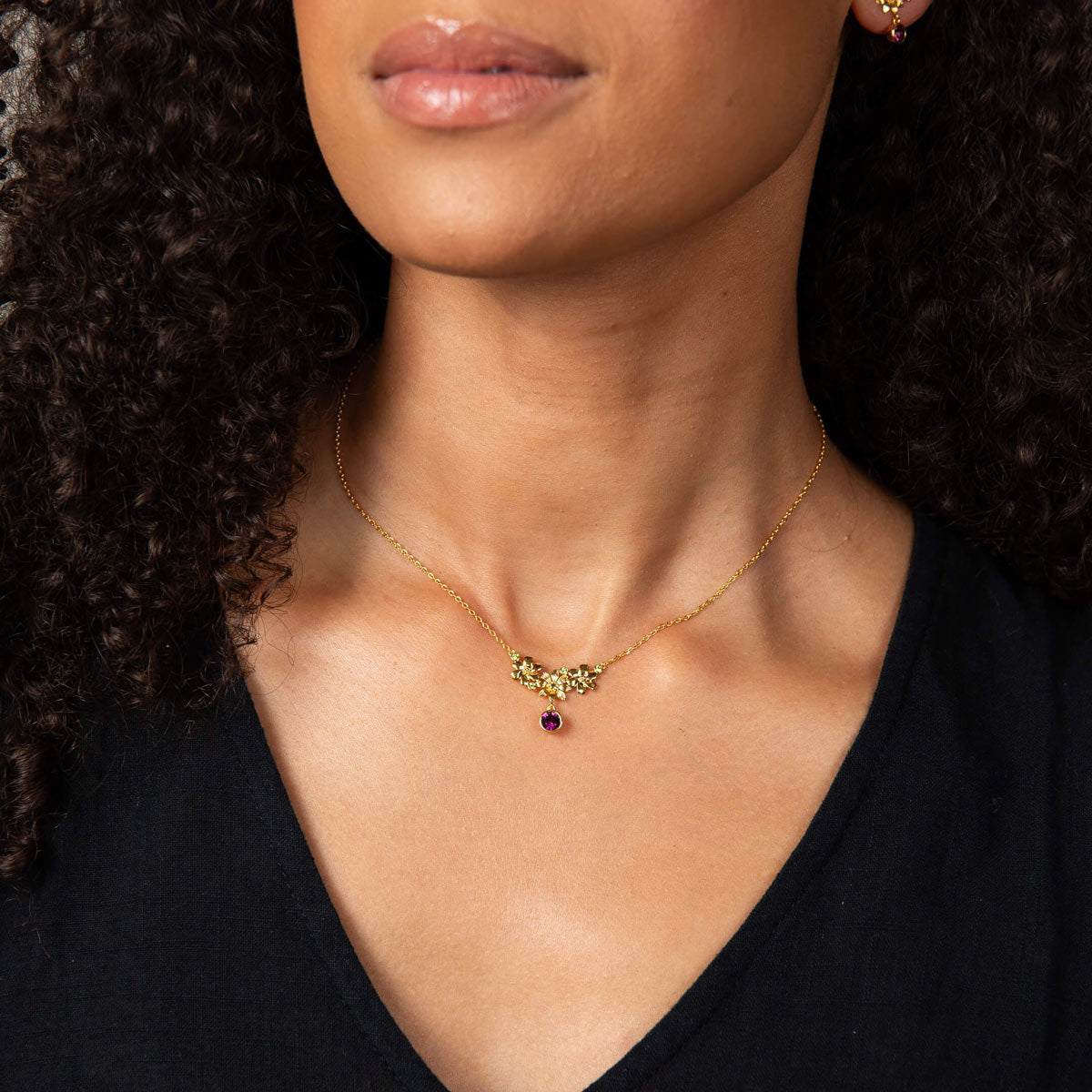 Laura Ashley Crosswell kaulakoru mallin päällä