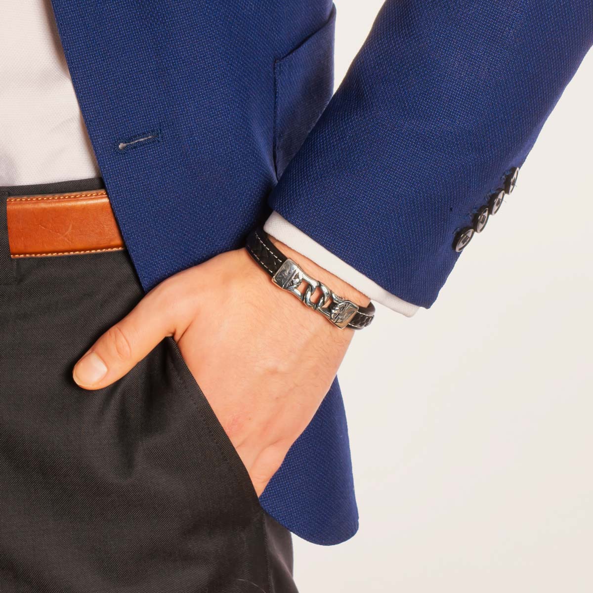 Miesten musta samhain solki nahkarannekoru