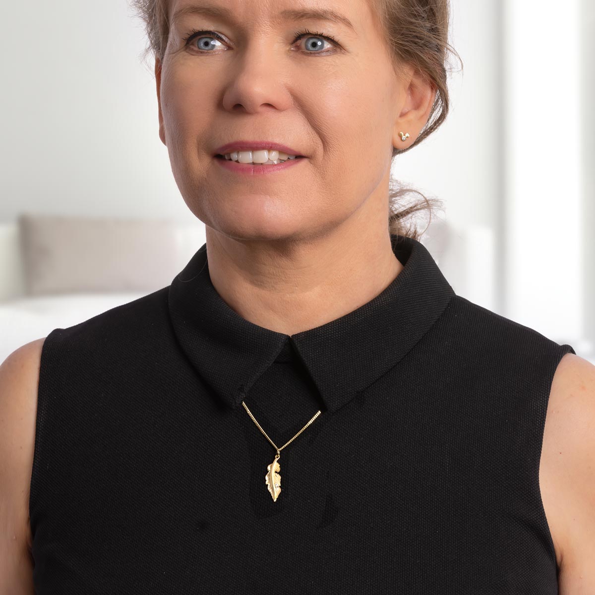 Malli ja Lennä Vapaaksi kultakaulakoru | Taika-korut