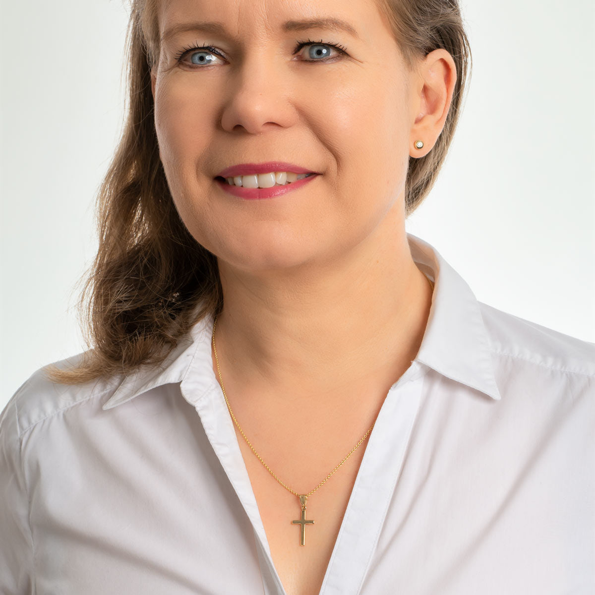 Malli ja kultainen rippiristi kaulakoru | Taika-korut
