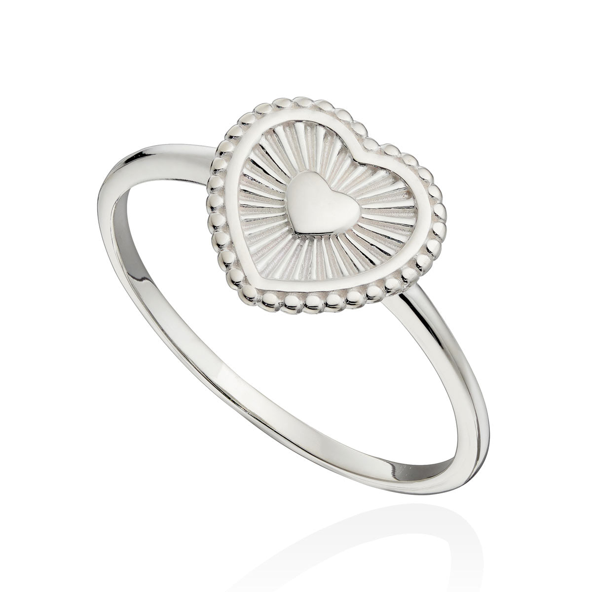 Rakastava sydän sormus