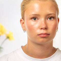 Hopeiset kapeat bubble korvarenkaat malli