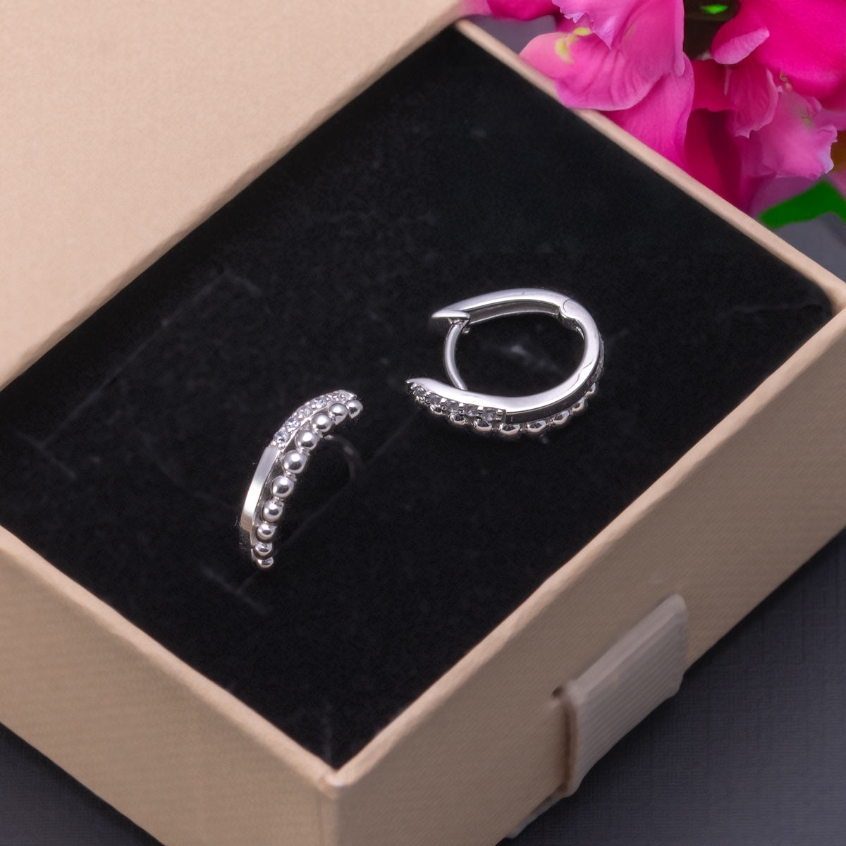 Silver earrings Drop