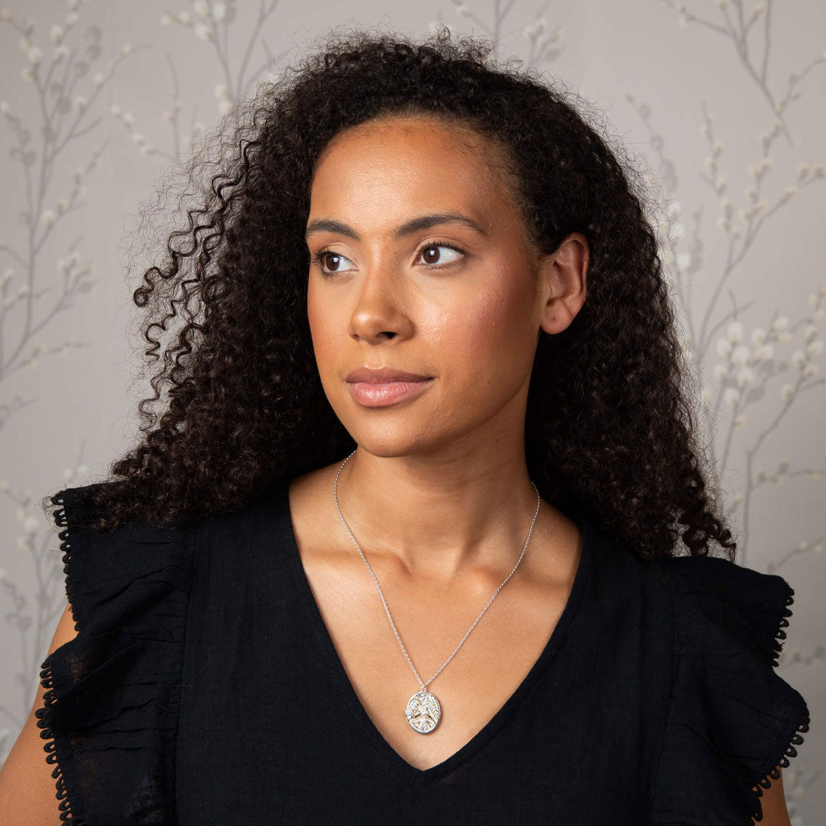 Laura Ashley Turtle Dove medaljonki 