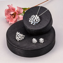 Niittykukkia hopeakorut | Taika-korut